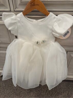 White flower girl or birthday dress one year old
